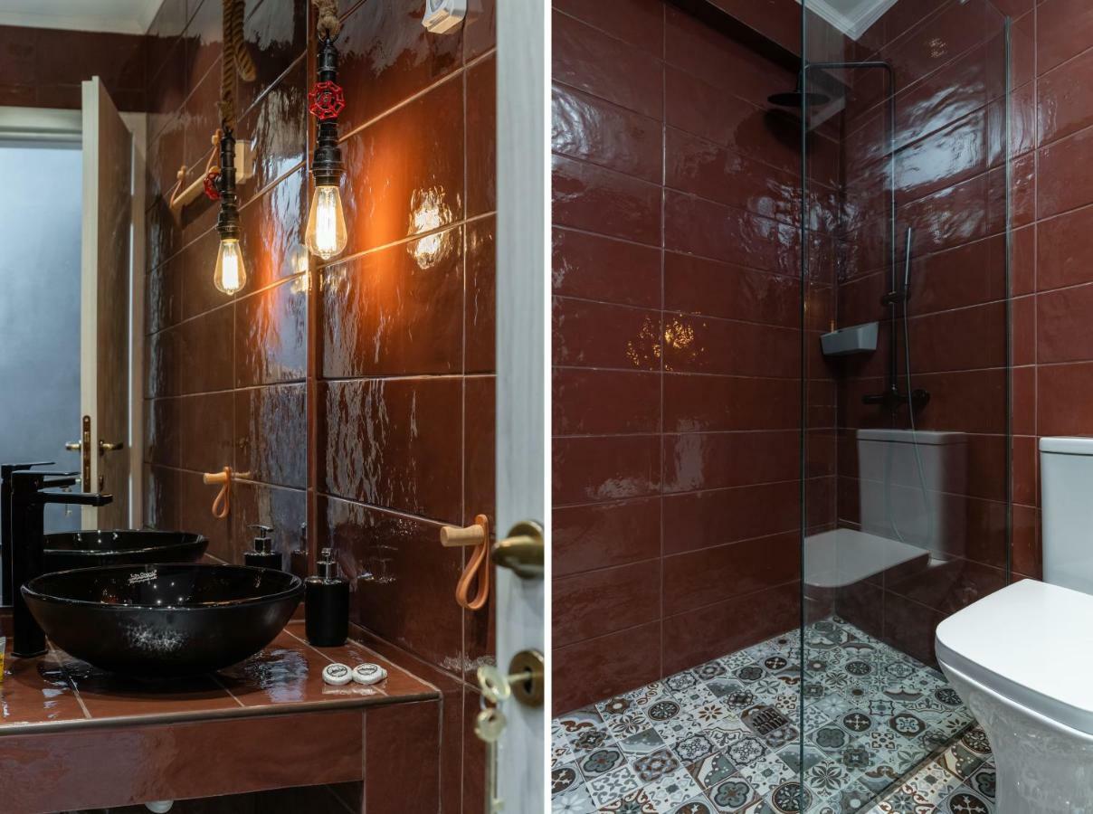 Superb Industrial Style Lodge Heart Of Athena Bagian luar foto